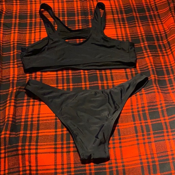 Bathing suit - Picture 4 of 4